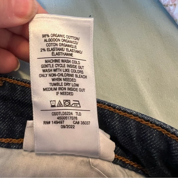 Joe’s Jeans The Lara Mid Rise Cigarette Ankle Jean Dark Wash 26 - Picture 13 of 13
